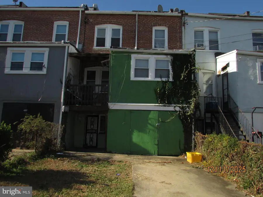 641 N Augusta Ave N, Baltimore, MD 21229 - Image #2