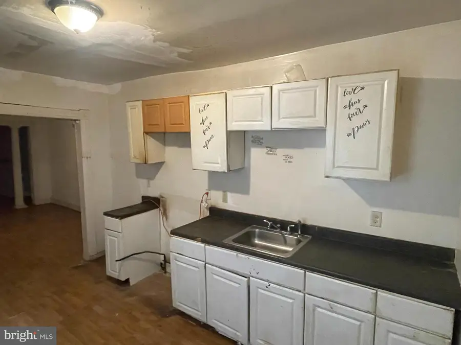 1822 Aiken St, Baltimore, MD 21213 - Image #3