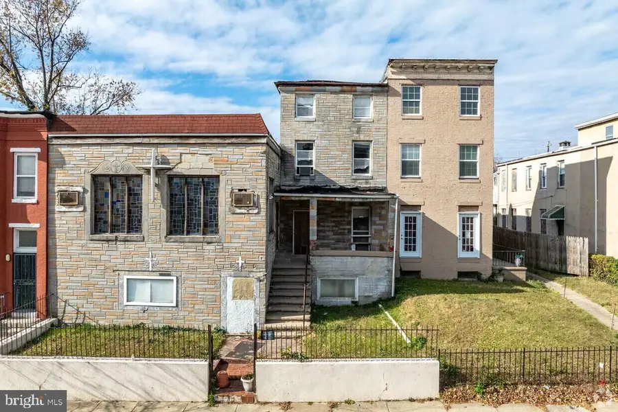 1118 N Gilmor St, Baltimore, MD 21217 - #2