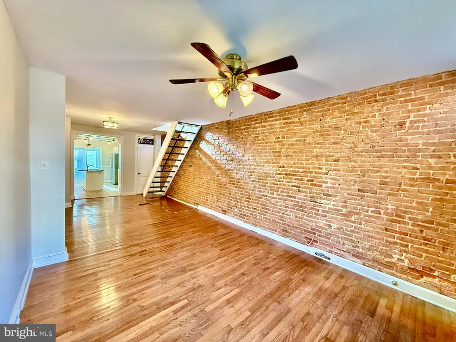 2529 Fleet St, Baltimore, MD 21224 - Image #2