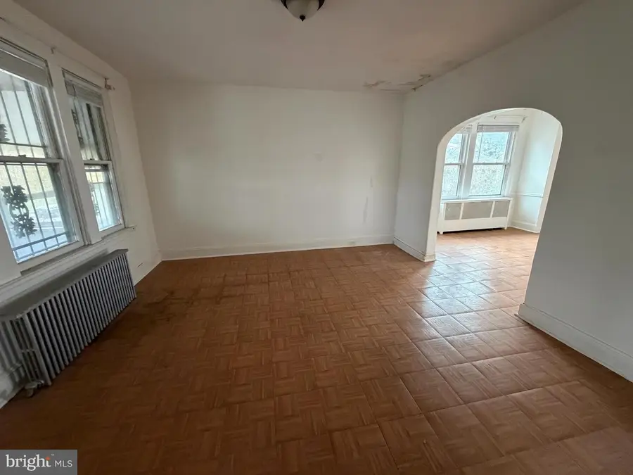 3708 Dennlyn Rd, Baltimore, MD 21215 - Image #2