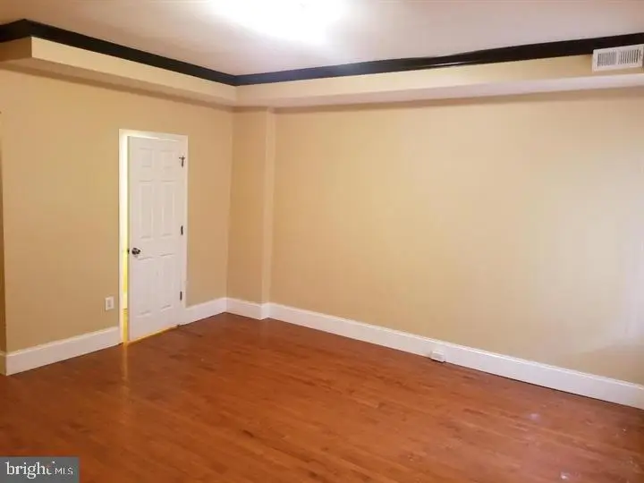 332 Marydell Rd, Baltimore, MD 21229 - Image #2