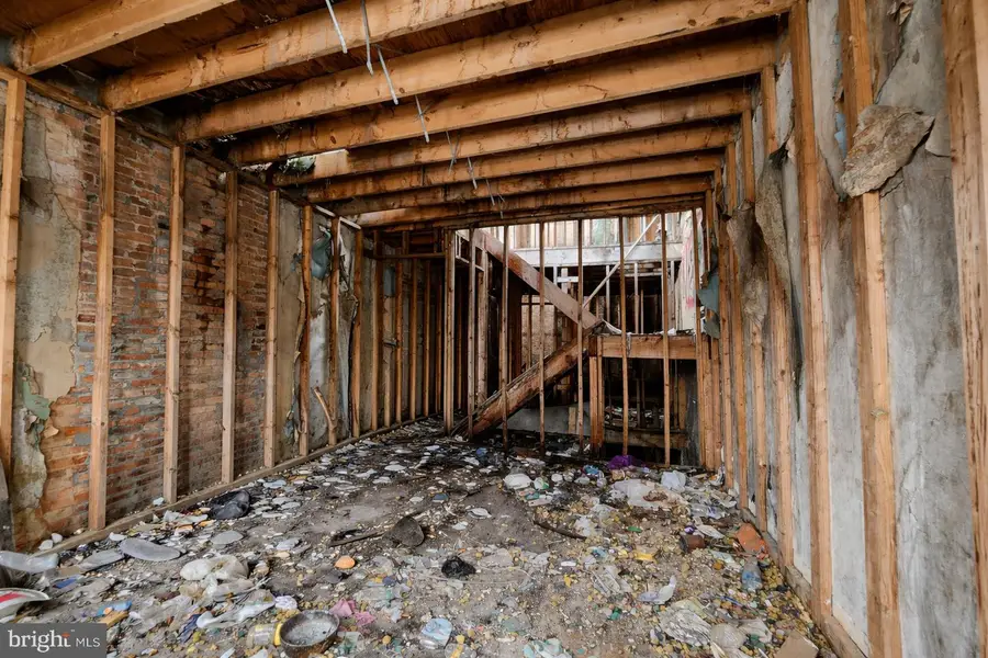 1902 Division St, Baltimore, MD 21217 - Image #3