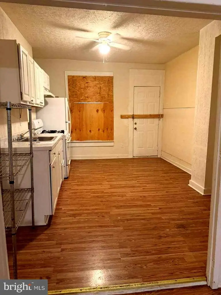 802 N Glover St N, Baltimore, MD 21205 - Image #3