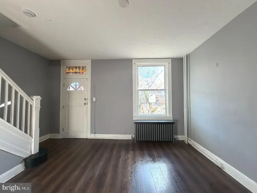 724 E 37th St, Baltimore, MD 21218 - #3