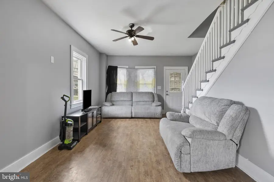 3700 Gelston Dr, Baltimore, MD 21229 - Image #2