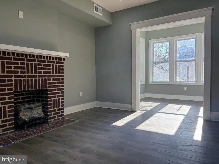 806 E 35th St, Baltimore, MD 21218 - Image #3