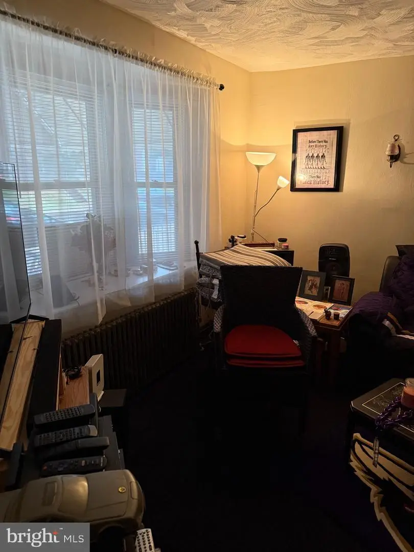 703 N Augusta Ave, Baltimore, MD 21229 - Image #3