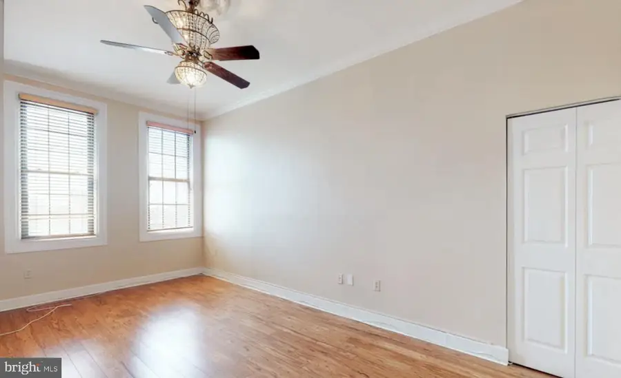 1 E Chase St #804, Baltimore, MD 21202 - Image #3