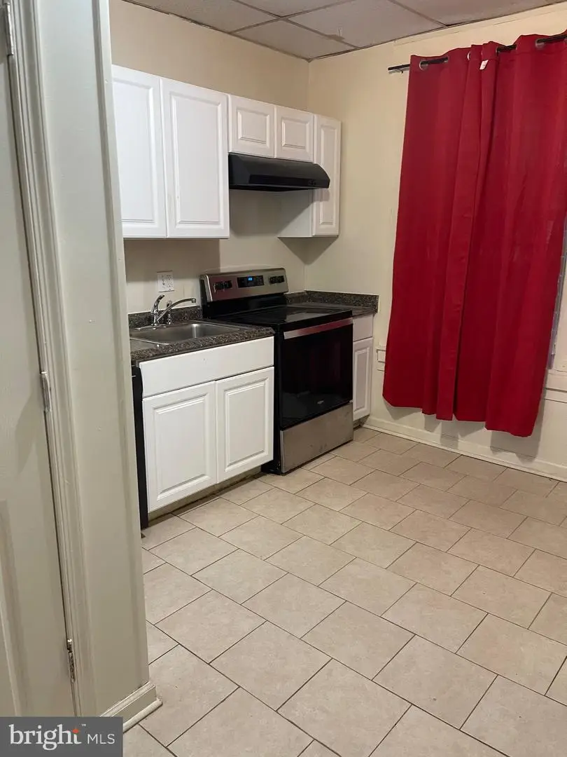 2926 E Madison St, Baltimore, MD 21205 - Image #3