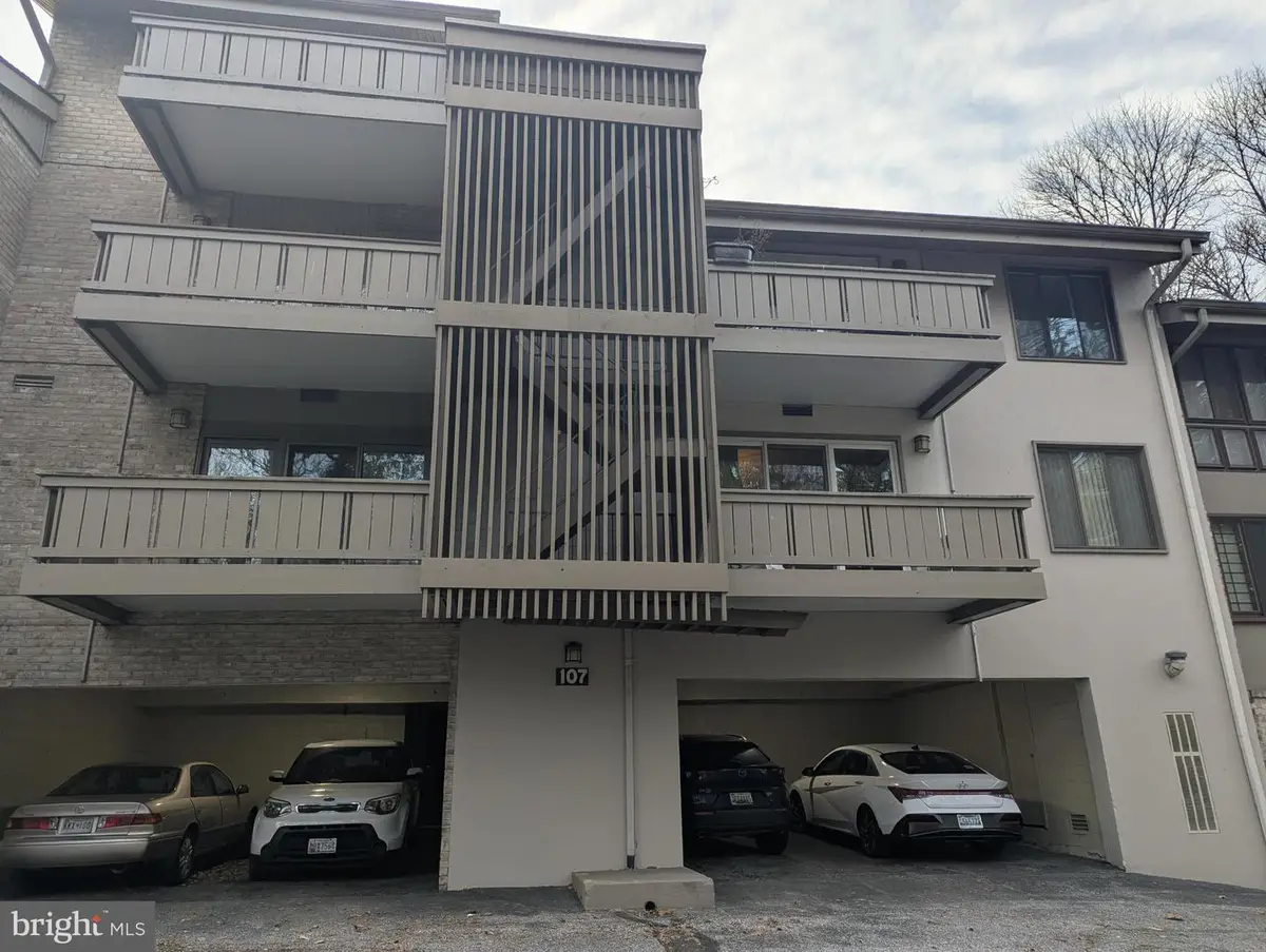 107 Cross Keys Rd #r107c, Baltimore, MD 21210 - Image #1