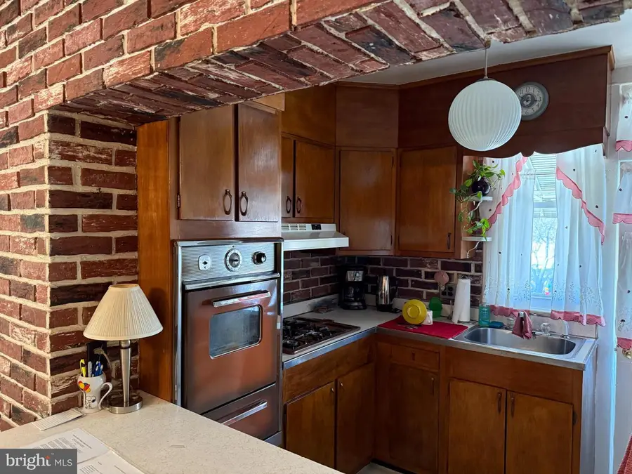 3100 Chestnut Ave, Baltimore, MD 21211 - Image #3