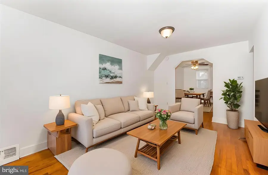 1052 Parksley Ave, Baltimore, MD 21223 - Image #2