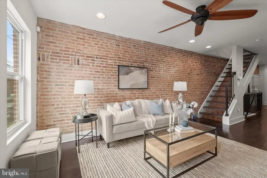 130 E Barney St, Baltimore, MD 21230 - #3