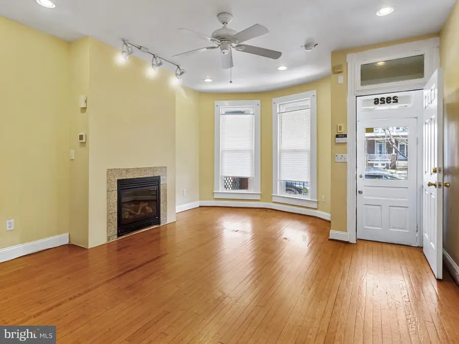 2926 Huntingdon Ave, Baltimore, MD 21211 - #3