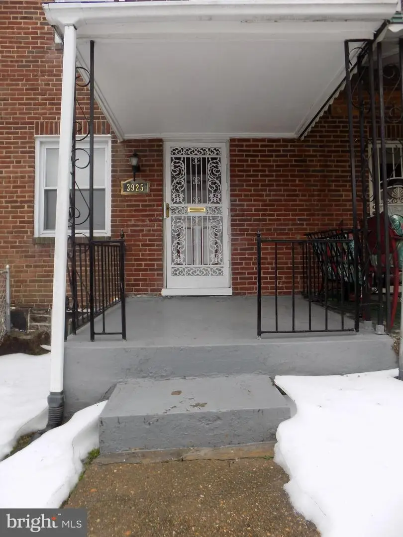 3925 Colborne Rd, Baltimore, MD 21229 - #2