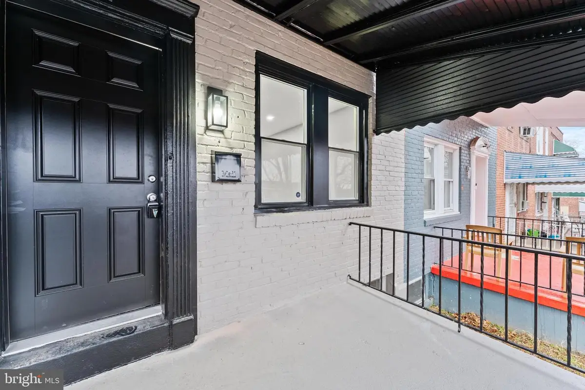 2422 Shirley Ave, Baltimore, MD 21215 - Image #1