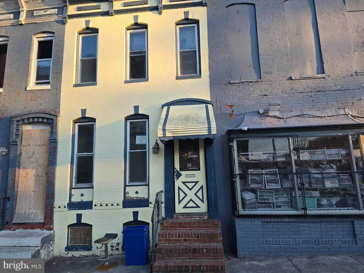 727 Baker St, Baltimore, MD 21217 - #1