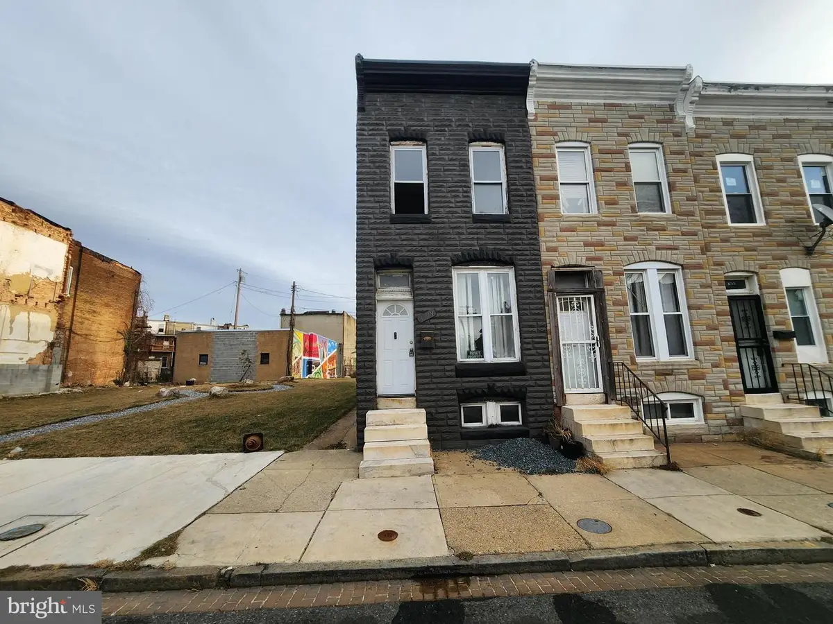 1719 N Carey St, Baltimore, MD 21217 - Image #1