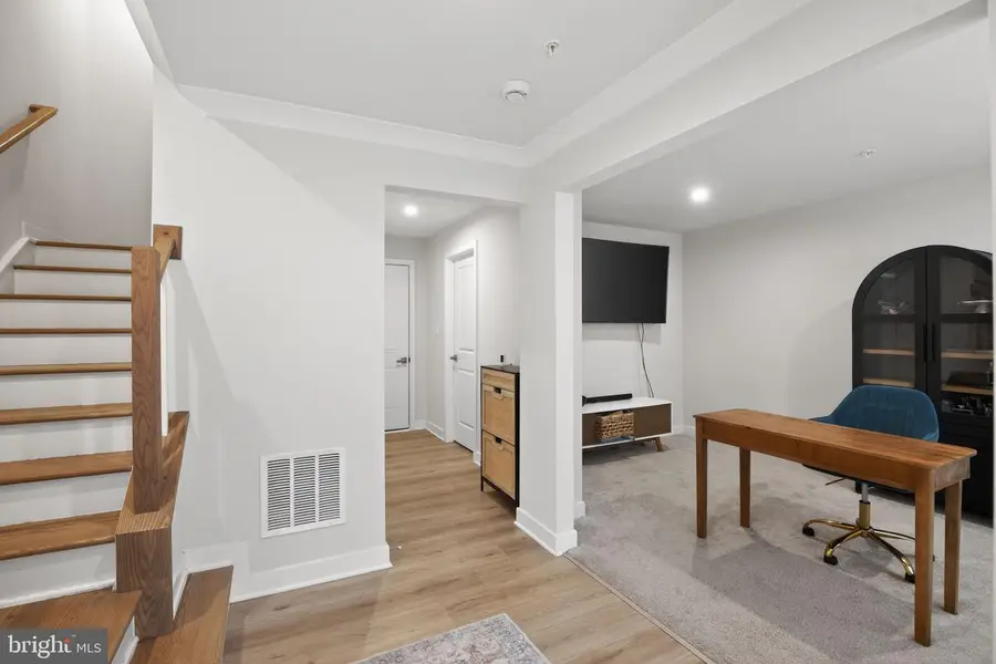 1575 Lowman St, Baltimore, MD 21230 - Image #2