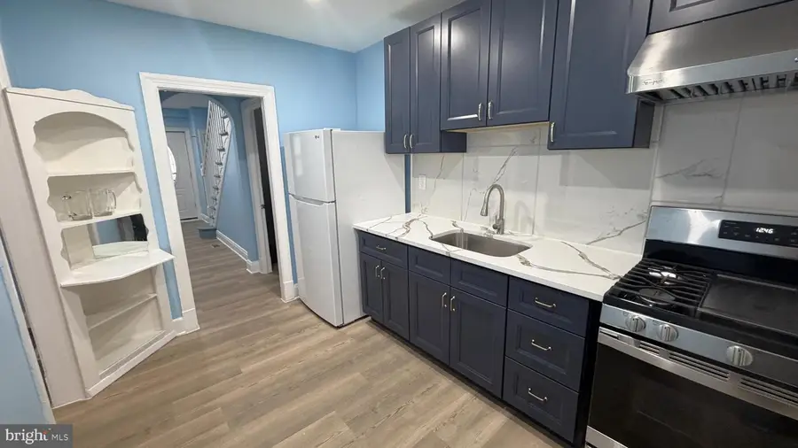 12 S Ellamont St, Baltimore, MD 21229 - Image #3