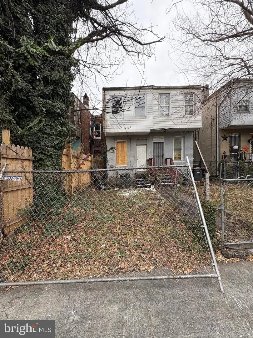 2109 N Fulton Ave N, Baltimore, MD 21217 - Image #2