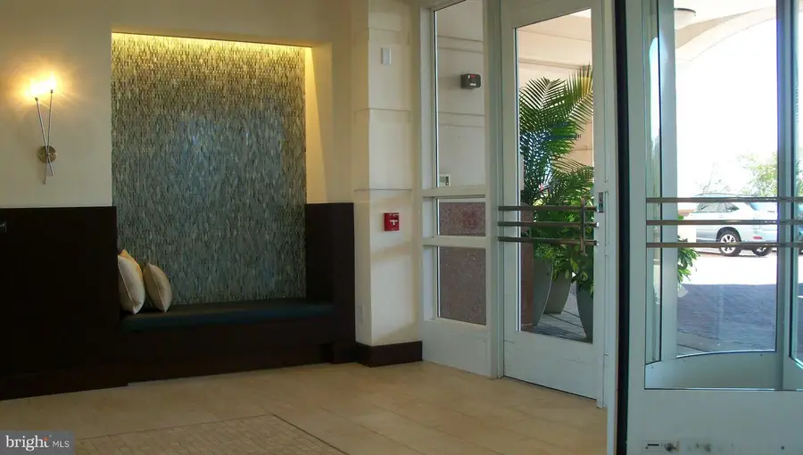 100 Harborview Dr #513, Baltimore, MD 21230 - Image #3