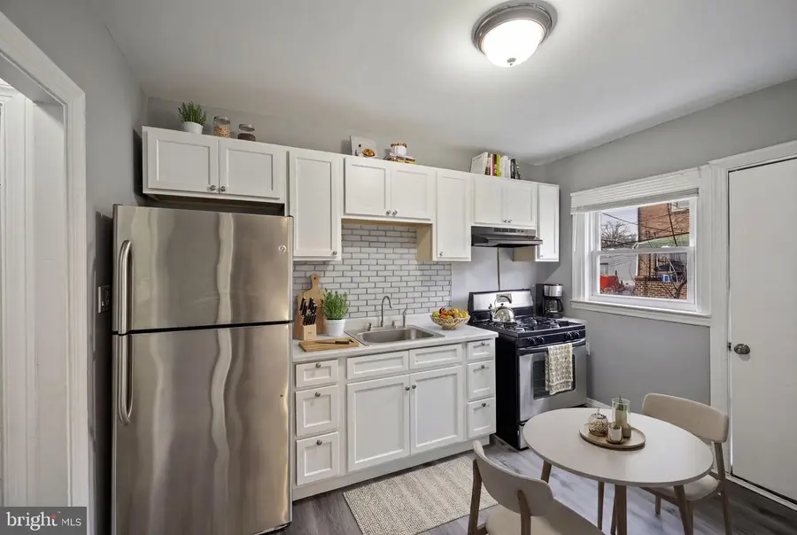 28 S Bernice Ave, Baltimore, MD 21229 - Image #3