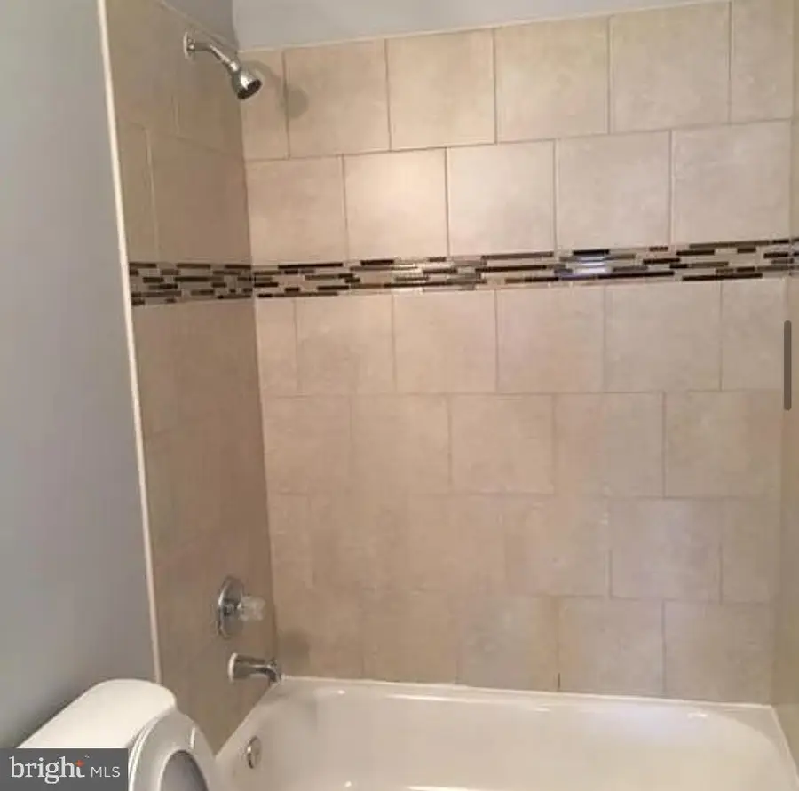 2023 W Lexington St, Baltimore, MD 21223 - Image #2