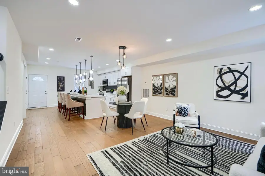 4911 Cordelia Ave, Baltimore, MD 21215 - #3