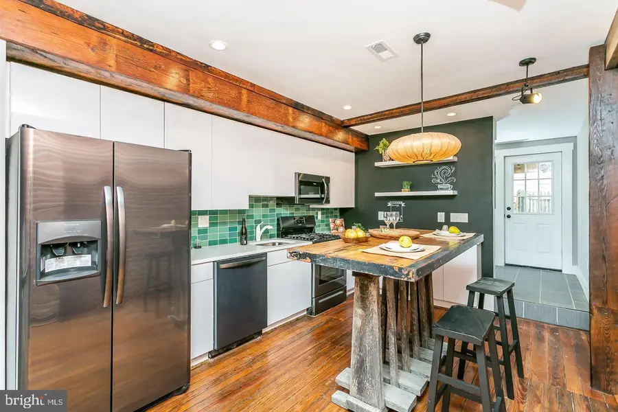 230 E Barney St, Baltimore, MD 21230 - Image #2