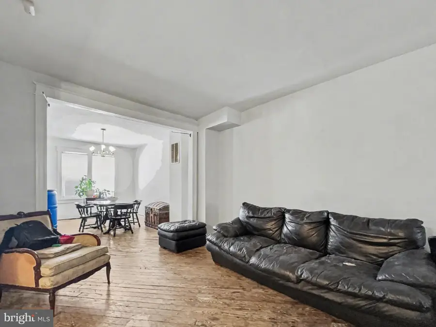 621 N Edgewood St, Baltimore, MD 21229 - #3