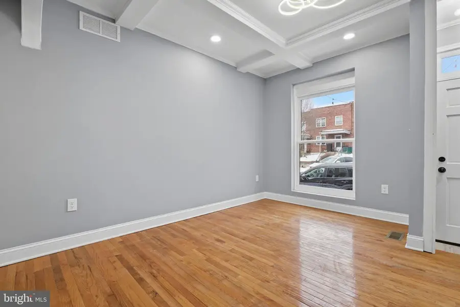 236 S Clinton St, Baltimore, MD 21224 - #2
