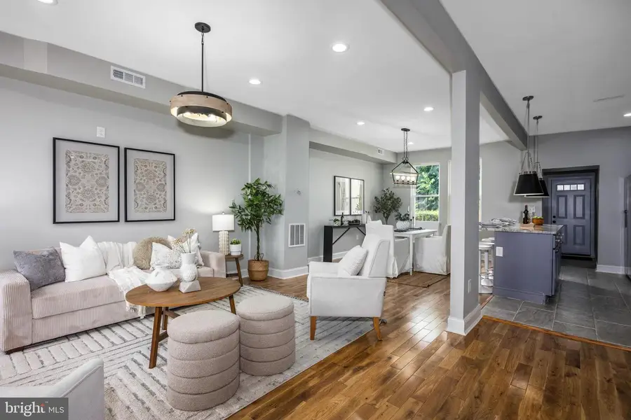 1621 E 32nd St, Baltimore, MD 21218 - #3