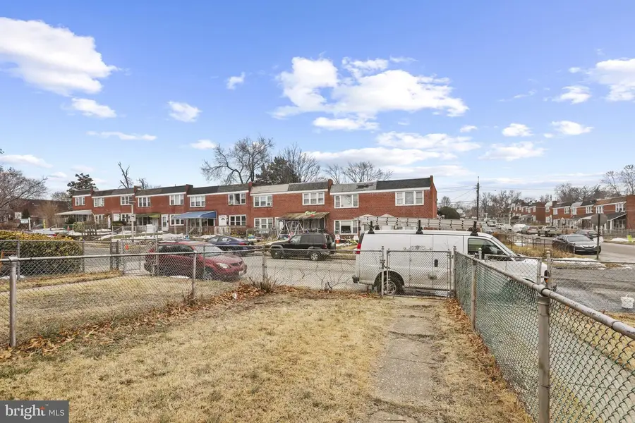 2619 Northshire Dr, Baltimore, MD 21230 - #3