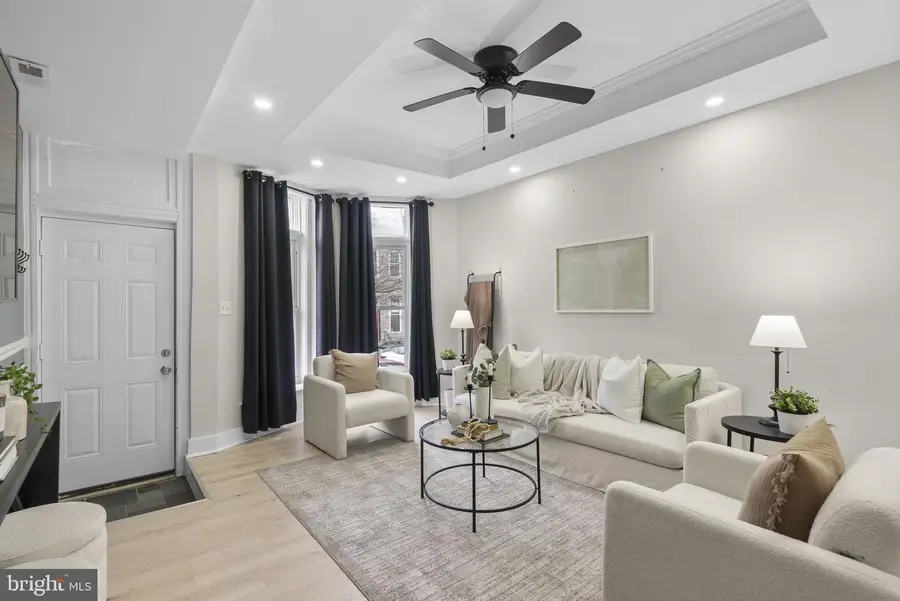 832 W 35th St, Baltimore, MD 21211 - #3