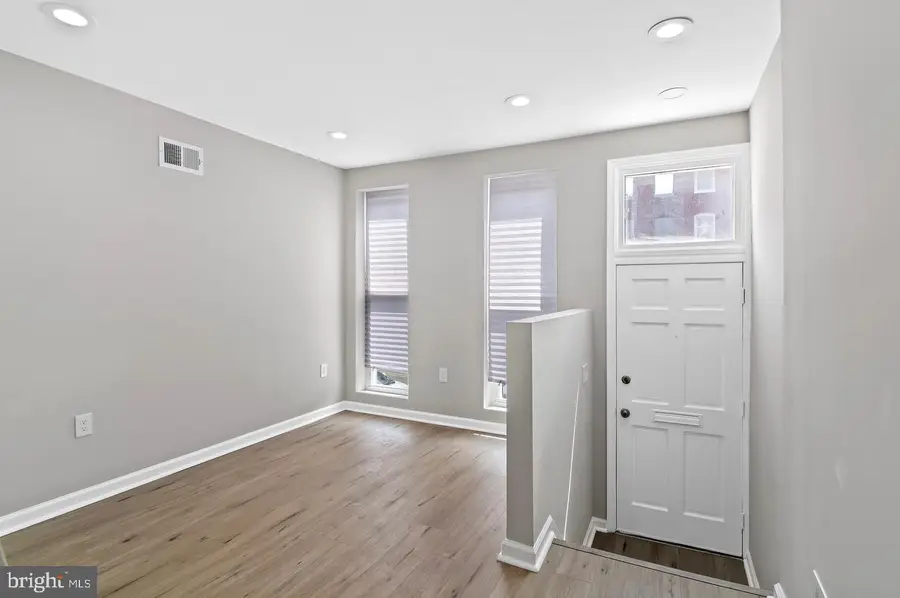 1346 N Carey St, Baltimore, MD 21217 - Image #2