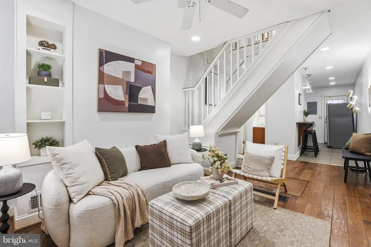 2736 Fox St, Baltimore, MD 21211 - #1