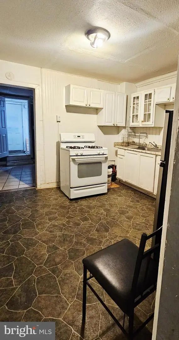 208 S Norris, Baltimore, MD 21223 - #3