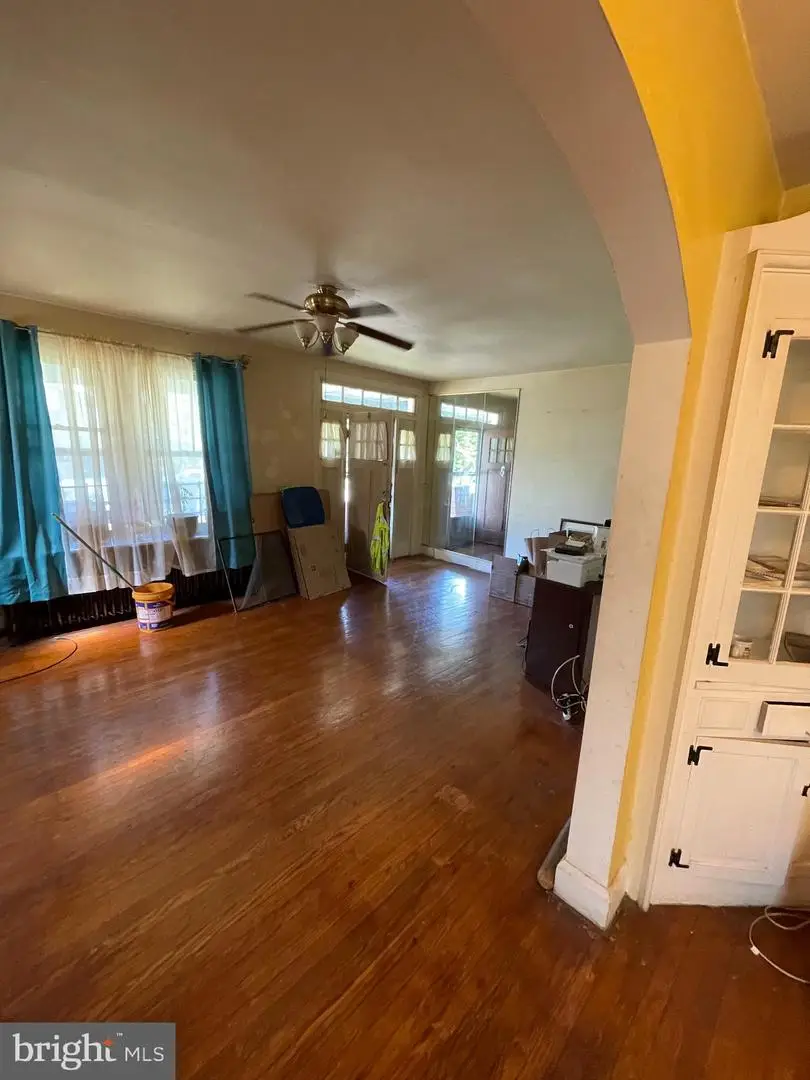 4217 Ridgewood Ave, Baltimore, MD 21215 - #2