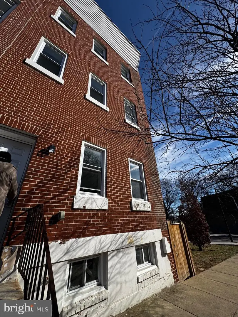 1207 Myrtle Ave, Baltimore, MD 21217 - #1