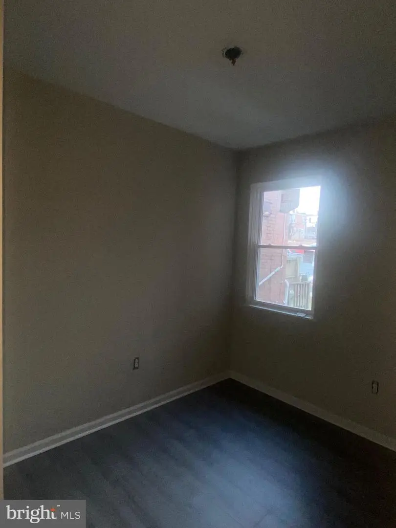 3306 W Franklin St, Baltimore, MD 21229 - #3