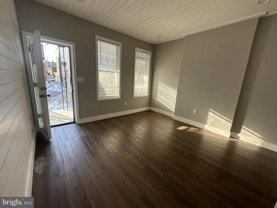 2113 N Pulaski St, Baltimore, MD 21217 - #2