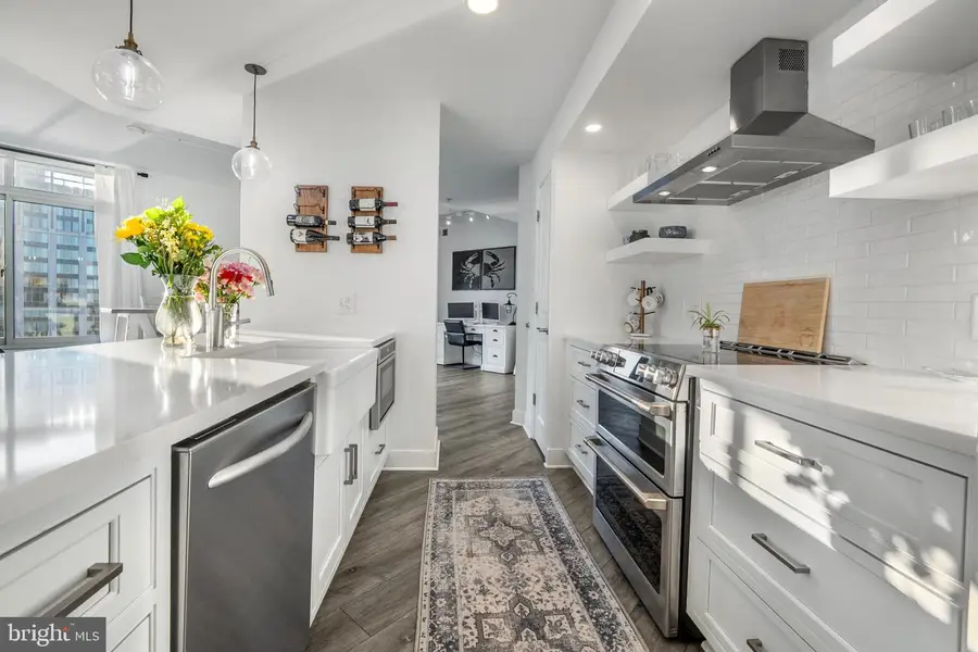 675 President St #2602, Baltimore, MD 21202 - #3