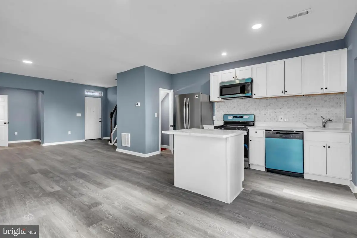 4216 Reisterstown Rd, Baltimore, MD 21215 - #1