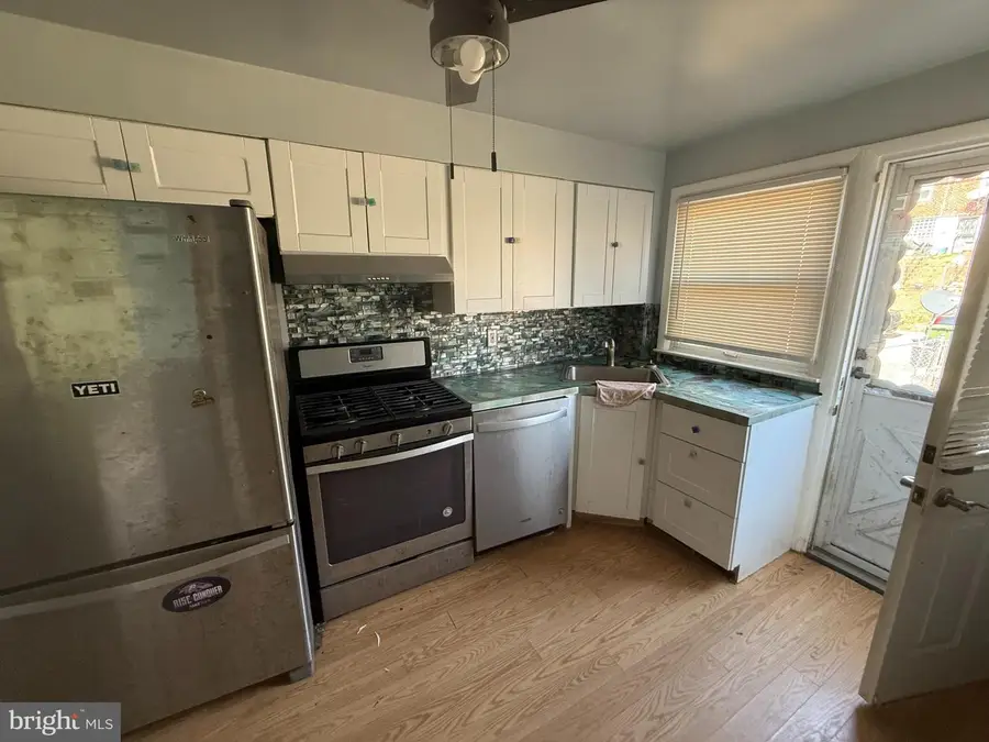 830 Reverdy Rd, Baltimore, MD 21212 - #3