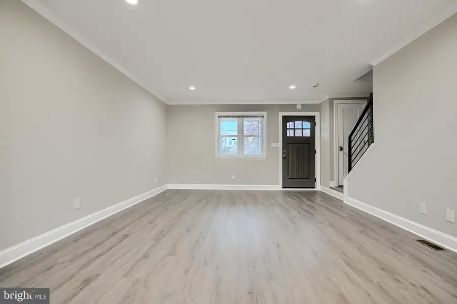 621 Ponca St, Baltimore, MD 21224 - #3