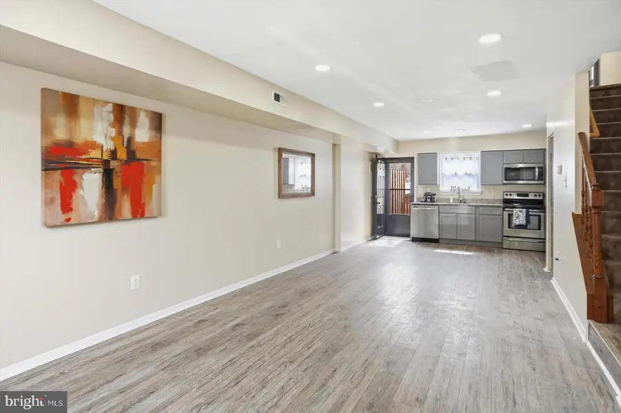 1223 E Oliver St, Baltimore, MD 21202 - #2