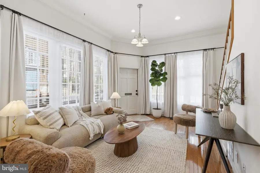 123 W Read St, Baltimore, MD 21201 - #3