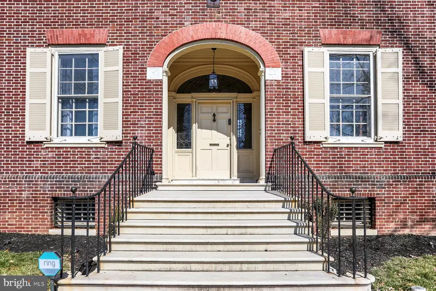 818 W University Pkwy, Baltimore, MD 21210 - #3